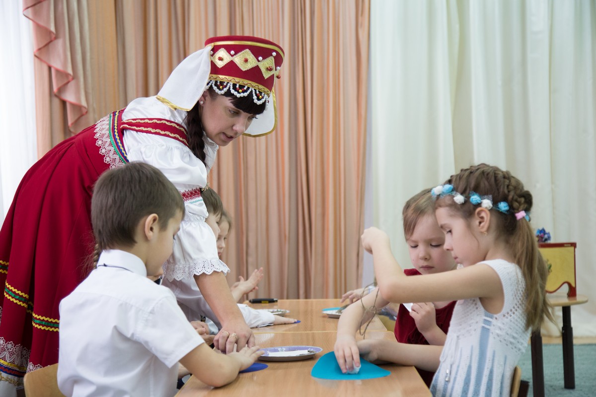 Конкурсы для малого бизнеса в Инстаграм: хорошие и плохие Когда я была маленькая. (Маша Лукашкина) / Стихи. ру